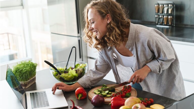 holistic health coach training