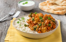 NutraPhoria School of Holistic Nutrition | Slow Cooker Creamy Chickpea Curry