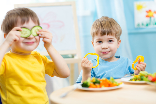 5 ways to get your kids to eat healthy Nutraphoria
