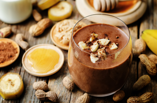 chocolate peanut butter smoothie nutraphoria school of holistic nutrition