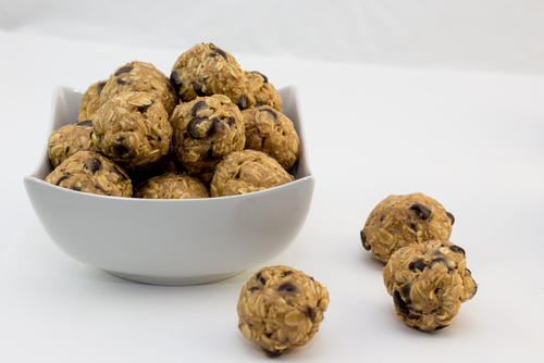 Almond Energy Bites Nutraphoria