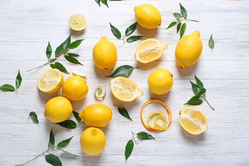15 Benefits of Lemons Nutraphoria