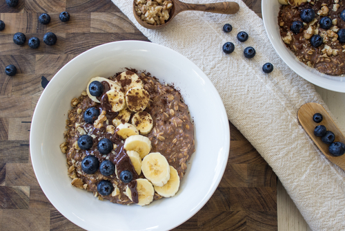 Healthy Brownie Batter Overnight Oats Nutraphoria