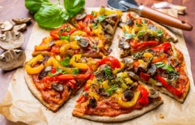 Mushroom Pepper and Garlic Pizza Nutraphoria