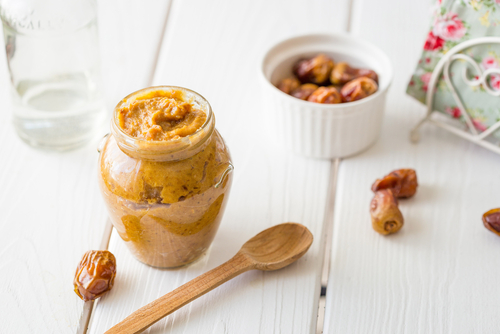 Raw Vegan Caramel Sauce Nutraphoria