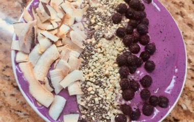 Blueberry Superfood Smoothie Bowl Nutraphoria