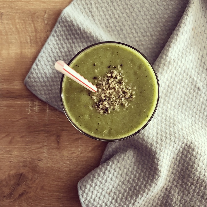 Tropical Green Smoothie