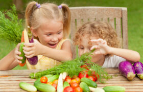 4 Ways To Encourage Your Kids To Eat Veggies Nutraphoria