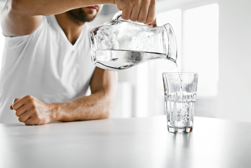 Why to Drink 1 Litre of Water in the Morning