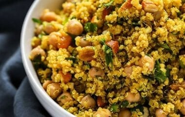 Chickpea and Quinoa Curry