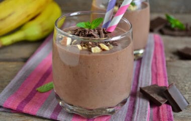 Chocolate Peanut Butter and Banana Power Protein Smoothie