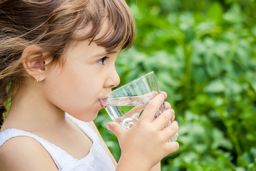 6 Simple Ways to Stay Hydrated This Summer