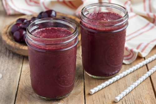 Chocolate Cherry Maca Smoothie