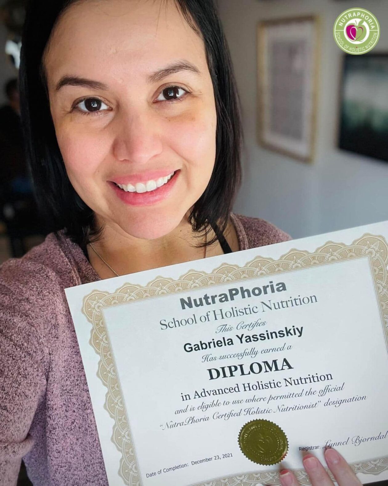 Holistic Nutritionist graduate