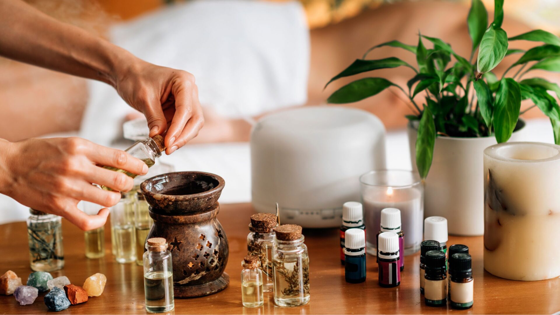 essential oils hand aromatherapy course